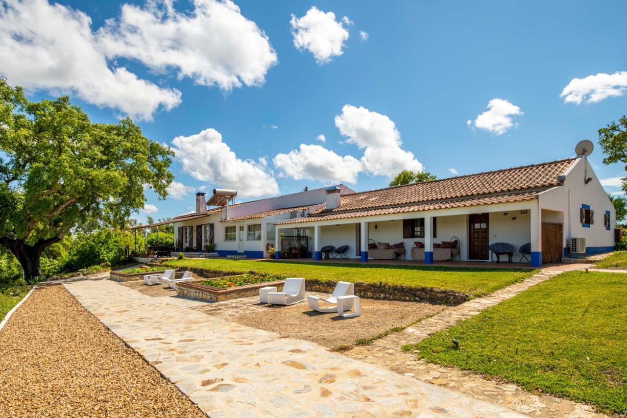 Monte Pedras Negras Guest House Сао Луис Екстериор снимка