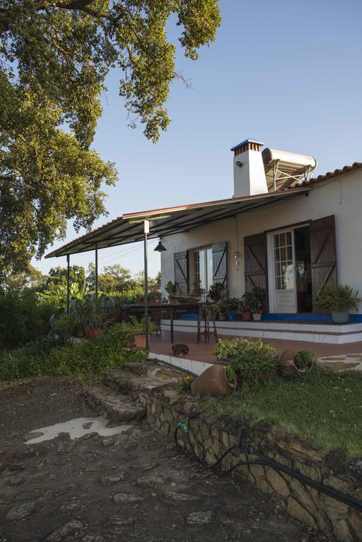 Monte Pedras Negras Guest House Сао Луис Екстериор снимка